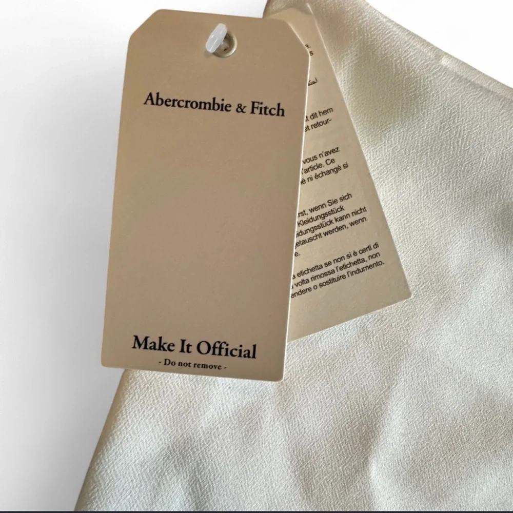 Abercrombie & Fitch Mixed Fabric Midi
White XST Dress NWT - Picture 6 of 6